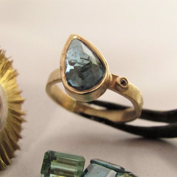 Engagement ring. - Picture 7 of 9